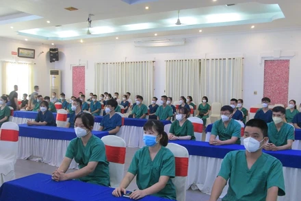 Lực lượng y, bác sĩ và sinh viên tỉnh Bắc Giang hỗ trợ Long An phòng, chống dịch Covid-19. 