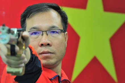 Xạ thủ Hoàng Xuân Vinh đang tích cực tập luyện chuẩn bị tham dự Olympic 2020.