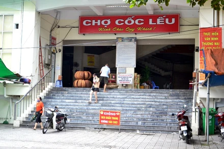 Chợ Cốc Lếu, thành phố Lào Cai trở lại hoạt động từ 0 giờ ngày 1-7, sau 14 ngày phong tỏa để phòng, chống dịch Covid-19.