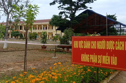 Các cơ quan chức năng đang chuẩn bị khu cách ly tập trung để đón người dân về Quảng Nam.