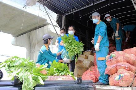 Kết nối cung cầu nông sản hỗ trợ các tỉnh phía nam