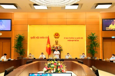 Một phiên họp của Ủy ban Thường vụ Quốc hội. (Ảnh: quochoi.vn)