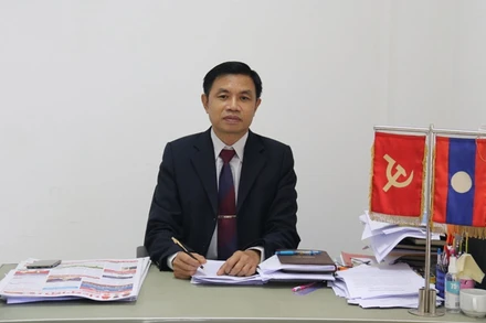 Ông Syvanh Homsayadeth, Phó Tổng Biên tập Báo Pasaxon.