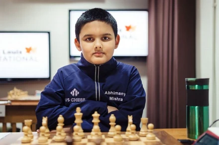 Cậu bé tài năng Abhimanyu Mishra. (Ảnh: Getty)