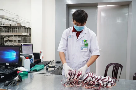 Lượng máu dự trữ tại Bệnh viện Chợ Rẫy đang dần cạn kiệt.