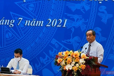 Chủ nhiệm Văn phòng Chủ tịch nước Lê Khánh Hải đọc Quyết định về đặc xá năm 2021.