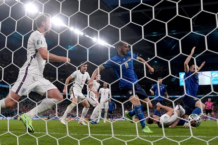 Leonardo Bonucci ghi bàn thắng thứ 142 của EURO 2020 trong trận chung kết, thiết lập kỷ lục về tổng số bàn thắng được ghi trong lịch sử giải đấu. (Ảnh: UEFA)