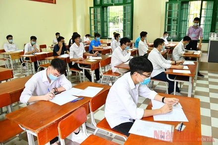 Thí sinh Kỳ thi tốt nghiệp trung học phổ thông 2021. Ảnh: THUỶ NGUYÊN