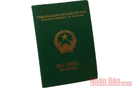 Hộ chiếu phổ thông theo mẫu cũ. (Ảnh minh họa)