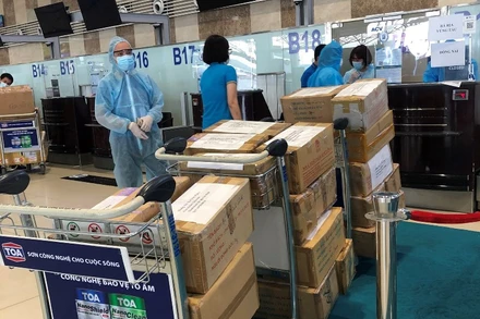 Những cuốn sách sẽ là người bạn đồng hành mang đến thế giới giải trí lý thú và bổ ích cho các em nhỏ.