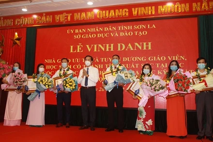 Trong năm học 2020-2021, tỉnh Sơn La có 7 giáo viên được xét tặng là Nhà giáo ưu tú.