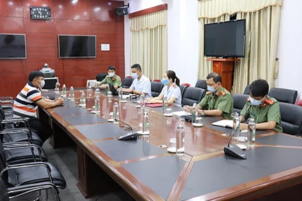 Cơ quan chức năng tỉnh Quảng Bình triệu tập, xử lý người đăng thông tin sai trên Facebook 