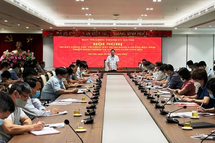 Hội nghị sáng 6/7.