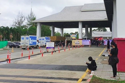 Một điểm kiểm soát ở cửa ngõ ra vào Phuket. (Ảnh: Phukhet News)