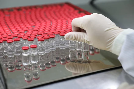 Vabiotech đã tiến hành đóng ống vaccine Sputnik-V.