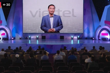 Viettel nhận giải thưởng ASOCIO dành cho Công ty công nghệ xuất sắc.