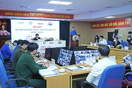 Tọa đàm “Hành trình 20 năm Tiếp sức mùa thi”.