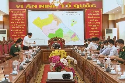 Phó Thủ tướng Vũ Đức Đam tại buổi làm việc với lãnh đạo TP Cần Thơ.