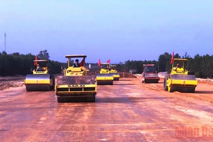 Các đơn vị thi công dự án đường cao tốc Mai Sơn - Quốc lộ 45.