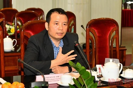 Tiến sĩ Nguyễn Tú Anh, Vụ trưởng Vụ Kinh tế tổng hợp, Ban Kinh tế Trung ương. (Ảnh: THỦY NGUYÊN)