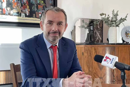 Ông Jean-Noël Poirier.