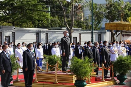 Sáng 9/11, Campuchia tổ chức Lễ kỷ niệm 68 năm Ngày Độc lập (9/11/1953 - 9/11/2021) dưới sự chủ trì của Quốc vương Campuchia Norodom Sihamoni. (Ảnh: TTXVN)