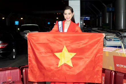 Đỗ Thị Hà chính thức lên đường đến Miss World 2021. (Ảnh: Vietnam+)