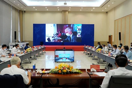 Hội nghị trực tuyến xúc tiến đầu tư giữa tỉnh Bình Dương với đối tác Italia.