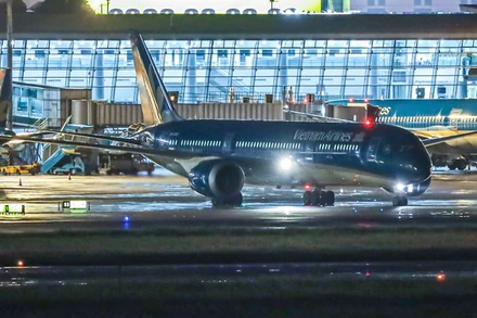 Chuyến bay VN98 đã mở ra giai đoạn khai thác mới của Vietnam Airlines trên đường bay Mỹ.