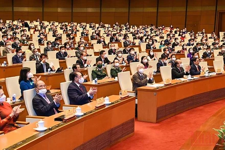 Các đồng chí lãnh đạo Đảng, Nhà nước, Mặt trận Tổ quốc Việt Nam dự phiên bế mạc. Ảnh: LINH NGUYÊN