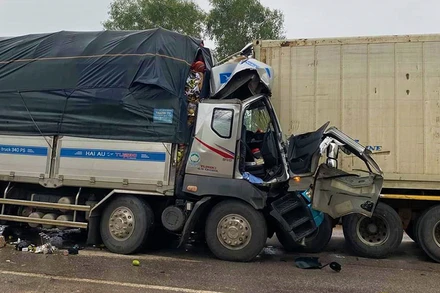 Hiện trường vụ tai nạn làm 2 người chết.