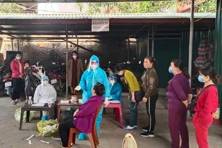 Các mẫu test nhanh tại địa điểm nguy cơ cao, chợ Km5, phường Đề Thám, TP Cao Bằng đều cho kết quả âm tính.