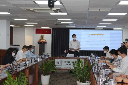 Toàn cảnh cuộc họp báo.