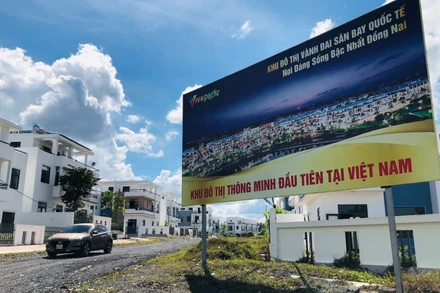 Một góc dự án có gần 500 căn biệt thự, nhà liền kề xây dựng không phép ở xã Đồi 61, huyện Trảng Bom (Đồng Nai).