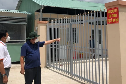 Thị xã Giá Rai (Bạc Liêu) chủ động xây dựng trước đó hơn 700 giường bệnh tại xã Phong Thạnh nhằm chăm sóc, điều trị người dân bị mắc Covid-19. 