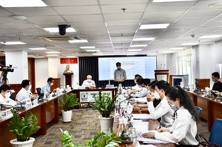 Toàn cảnh buổi họp báo.