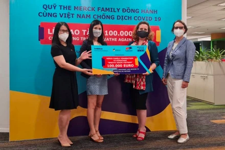 Bệnh viện Đà Nẵng nhận tài trợ từ Quỹ Merck Family. (Ảnh: Cổng thông tin điện tử thành phố Đà Nẵng)