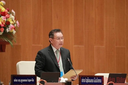 Chủ tịch Quốc hội Saysomphone Phomvihane khẳng định Kỳ họp thứ hai, Quốc hội Lào Lào khóa IX thành công tốt đẹp. (Ảnh: DUY TOÀN)