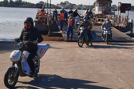 Ngăn chặn dịch, Thái Bình dừng 7 bến khách ngang sông