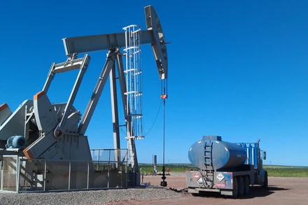 Thị trường dầu mỏ tìm hướng đi mới giữa kỳ vọng và rủi ro gia tăng