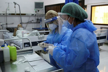 Bệnh viện điều trị bệnh nhân Covid-19 tại Syria. Ảnh: REUTERS.