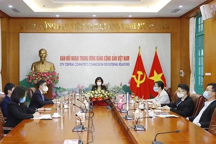 Đoàn đại biểu Đảng Cộng sản Việt Nam dự Lễ kỷ niệm. (Ảnh: TTXVN)