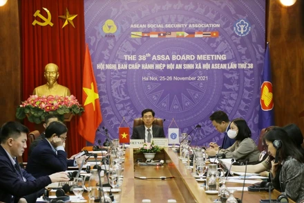 Phó Tổng Giám đốc Đào Việt Ánh chủ trì hội nghị tại điểm cầu Việt Nam.