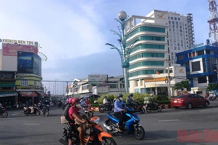 Tỉnh Bến Tre quy định khung giờ hạn chế ra đường để phòng, chống dịch Covid-19.