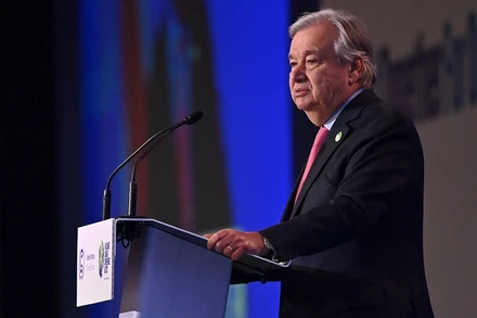 Tổng Thư ký Liên hợp quốc Antonio Guterres phát biểu tại phiên khai mạc Hội nghị thượng đỉnh các nhà lãnh đạo thế giới trong khuôn khổ COP26. (Ảnh: Getty Images)