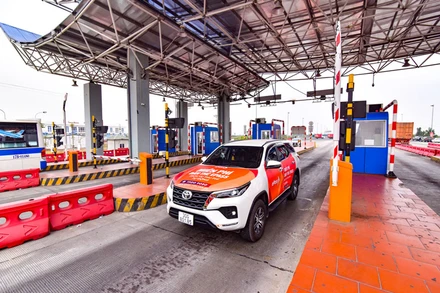 Ứng dụng hệ thống ePass tại một trạm thu phí.