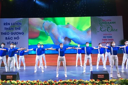 Tỉnh Bến Tre phát động phong trào tập thể dục để nâng cao sức khỏe, phòng, chống dịch.