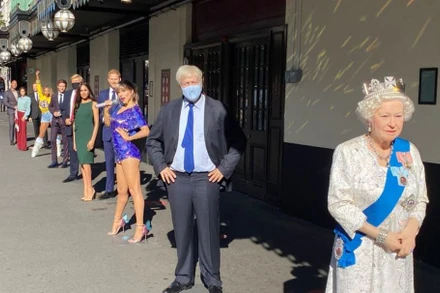 Tượng sáp ngoài Bảo tàng. Ảnh: US News.