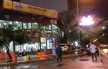 Hà Nội tìm người liên quan đến ca nghi mắc Covid-19 tại quán bia Lộc Vừng, Thanh Trì