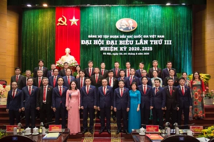 Ra mắt BCH Đảng bộ Tập đoàn nhiệm kỳ 2020-2025.